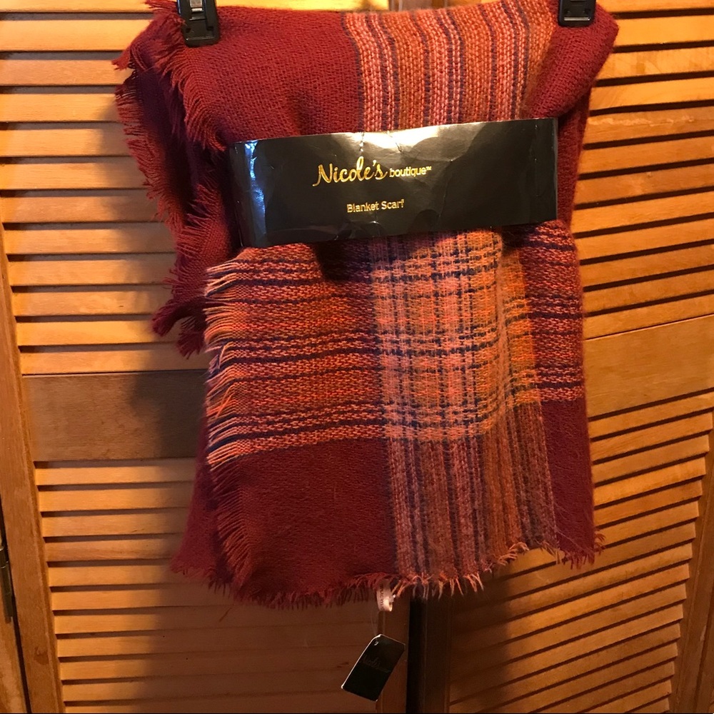Nicole’s Boutique Maroon Plaid Blanket Scarf
